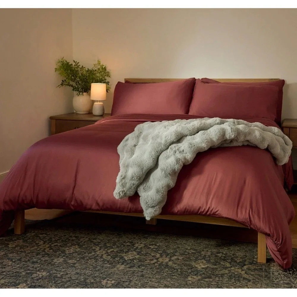 Cozy Earth King Bamboo Duvet Cover Mulberry Burgundy Zipper Close Snaps New
